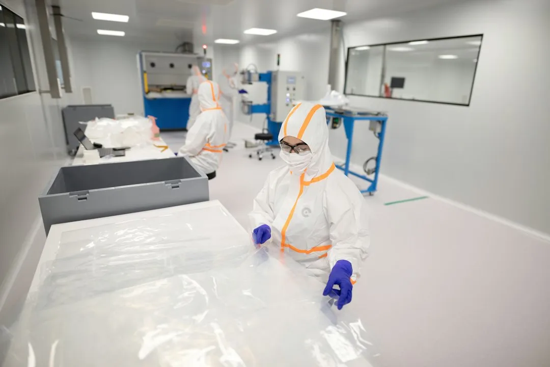 2000吨四柱液压机自动化上下料方案设计与实施流程